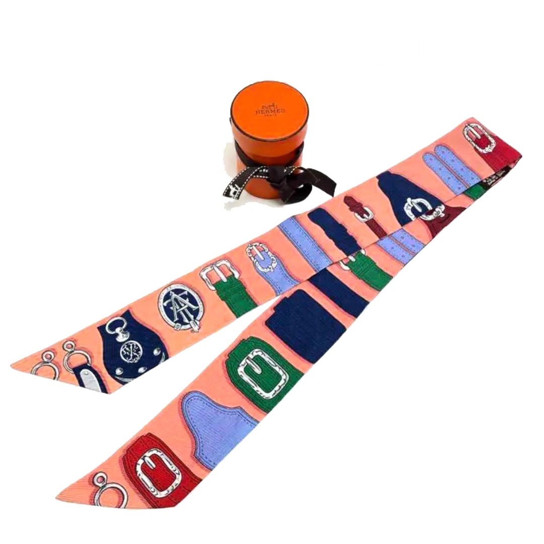 エルメス　サーモンピンク　ツイリー　ベルト柄 HERMES エルメス スカーフ ツイリー ベルト柄 シルク サーモン