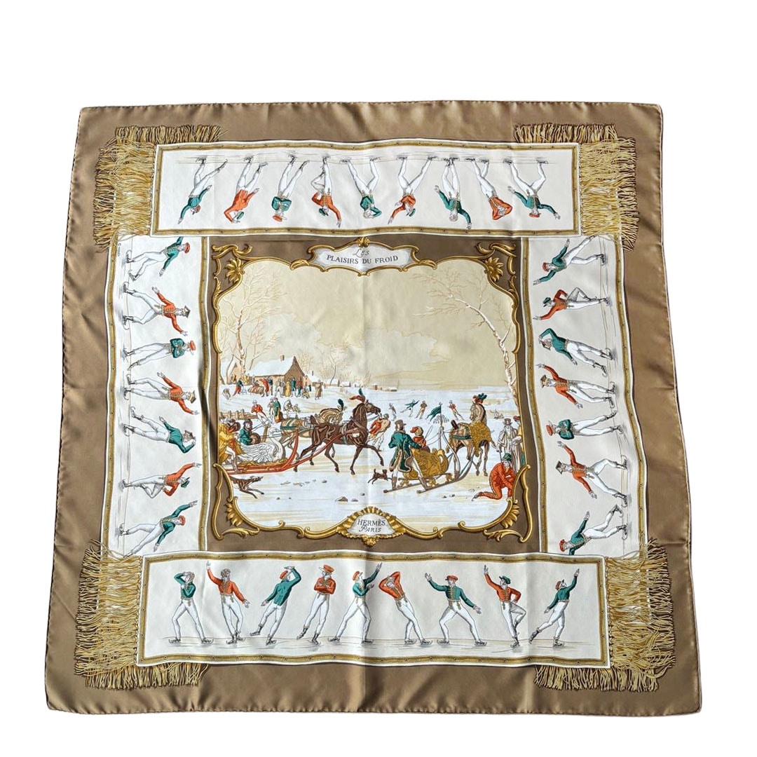 HERMES エルメス スカーフ カレ90 『LES PLAISIRS DU FROID(氷上の喜び)』 シルク ベージュ系