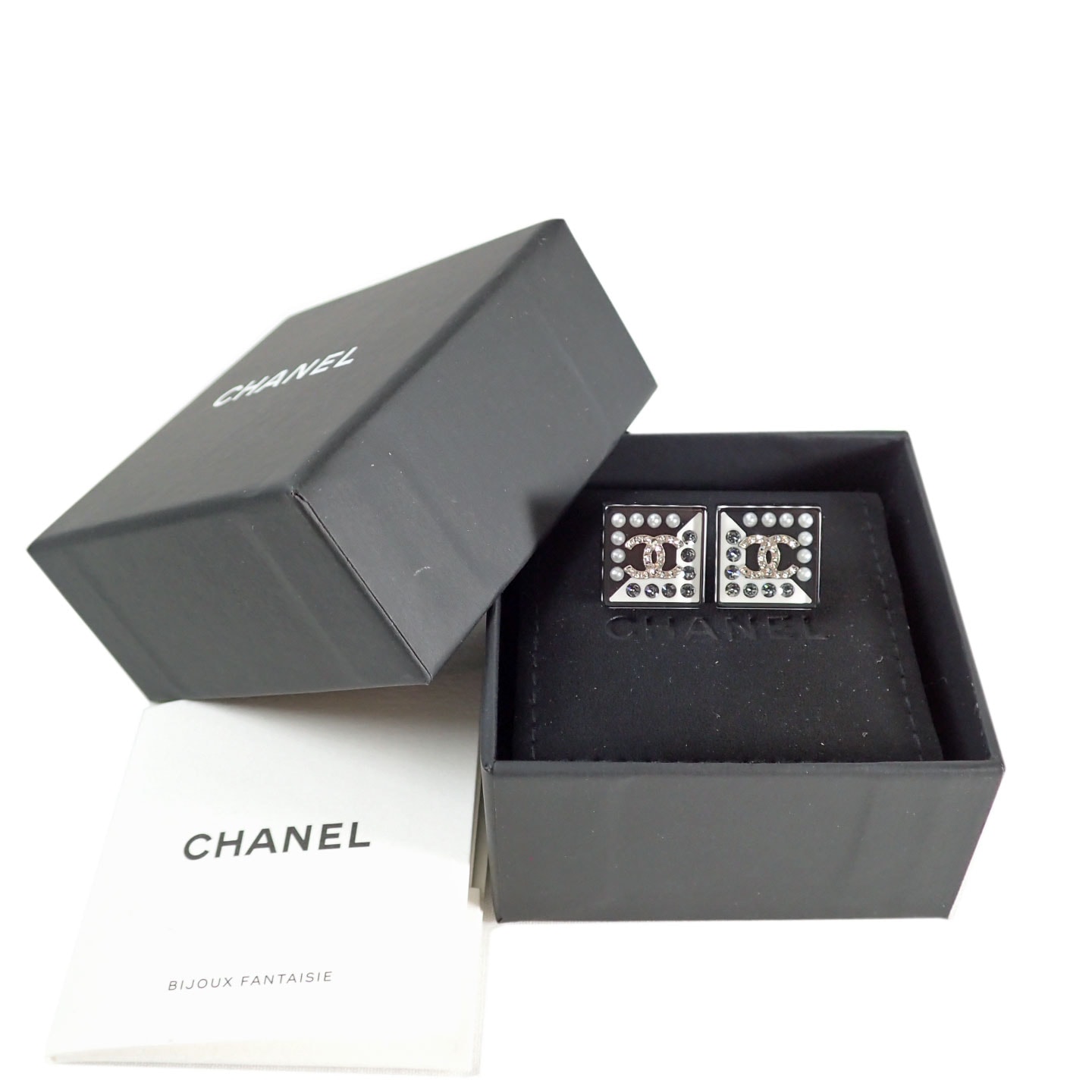 CHANEL シャネル スクエア型 ピアス ラインストーン フェイクパール