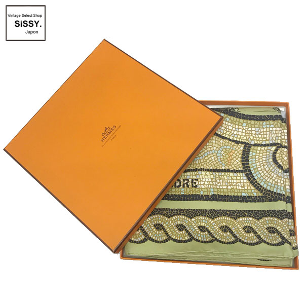 ■エルメス■ カレ90 「SOUS LE CEDRE」 スカーフ シルク 黄緑 ブラウン ブラック 【HERMES】