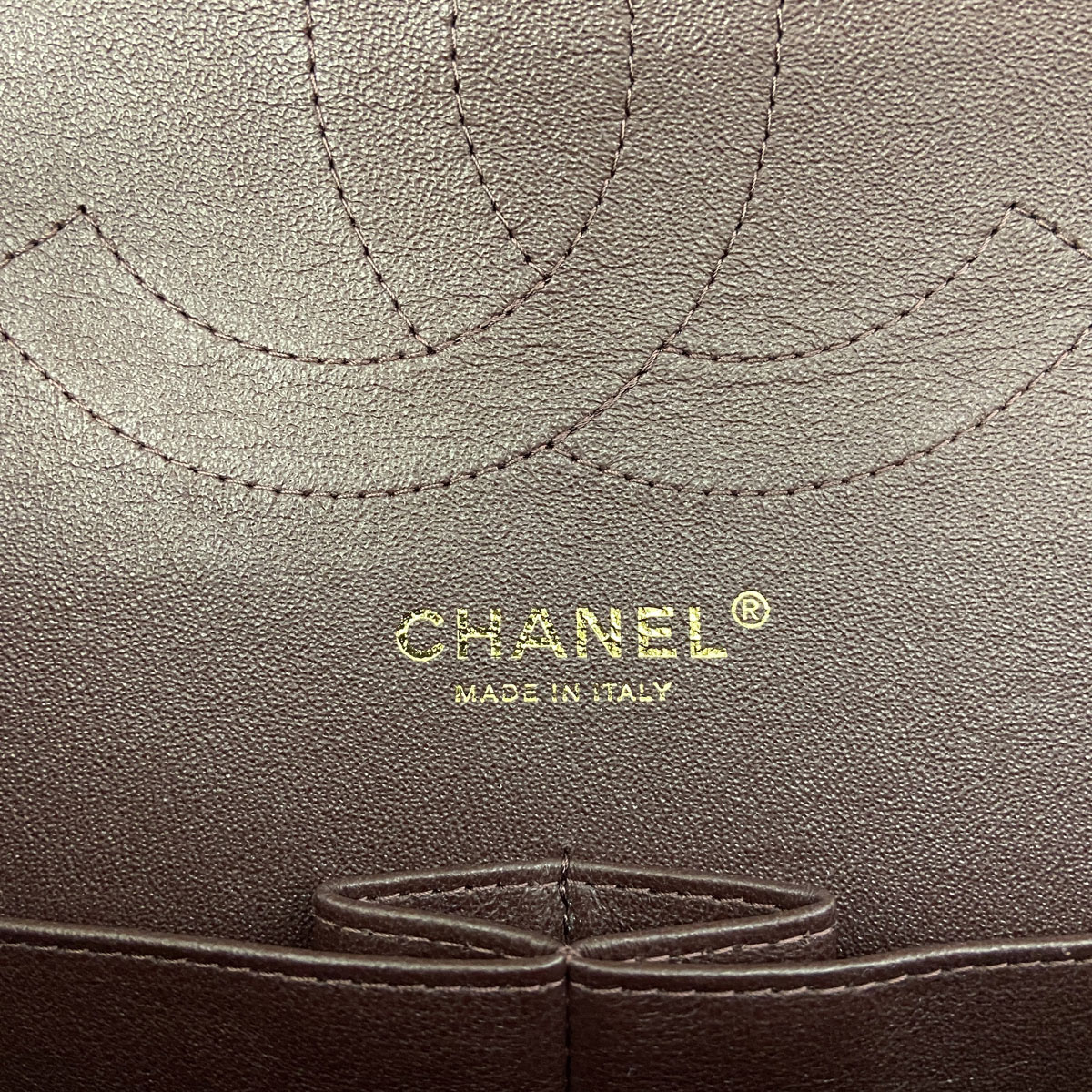 ■シャネル■ マトラッセ チェーンショルダーバッグ キャビアスキン 30cm ブラック 23番台  【CHANEL】