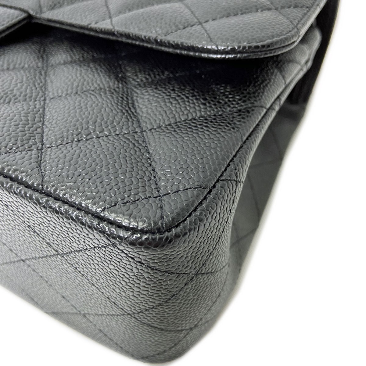 ■シャネル■ マトラッセ チェーンショルダーバッグ キャビアスキン 30cm ブラック 23番台  【CHANEL】