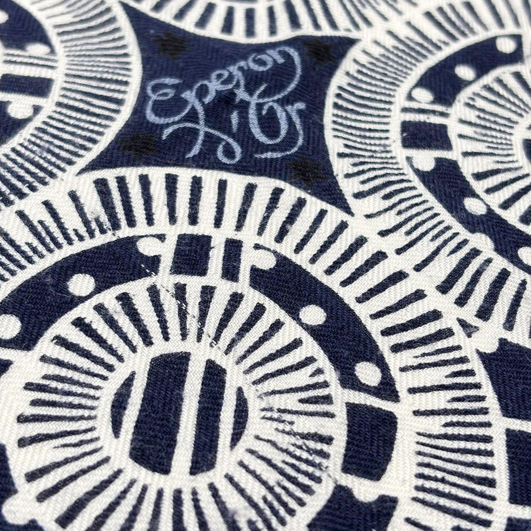 HERMES エルメス ショール カレジェアン140 『Eperon d'Or Bandana(エプロン・ドール・バンダナ)』 カシシル マリン/ホワイト/ブラック