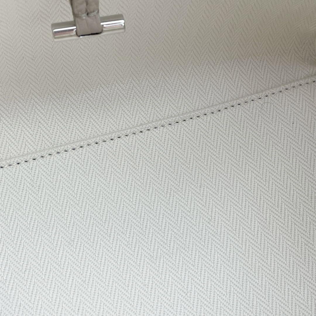 THE ROW ザ・ロウ ハンドバッグ ソフトマルゴー10 グレインカーフスキン ダークトープ W1190L133BLPL