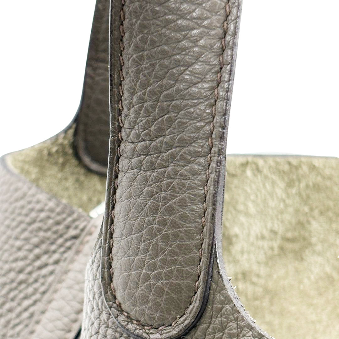 HERMES エルメス ピコタンロック22 MM ハンドバッグ トリヨンクレマンス エタン シルバー金具 C刻印