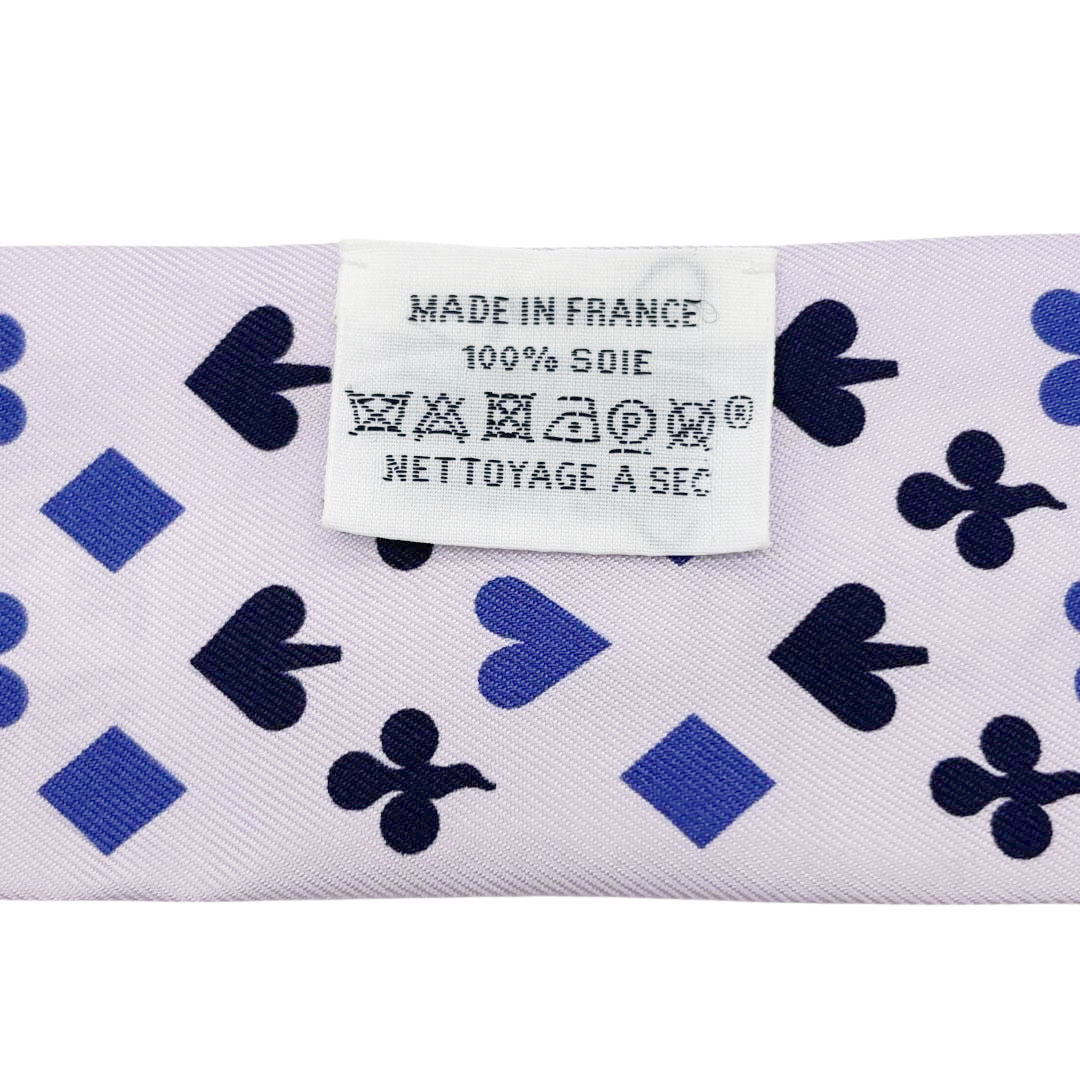 HERMES エルメス スカーフ ツイリー 『Jeu de Cartes(ジュドーカルト)』 シルク トランプ柄 パープル 2018春夏
