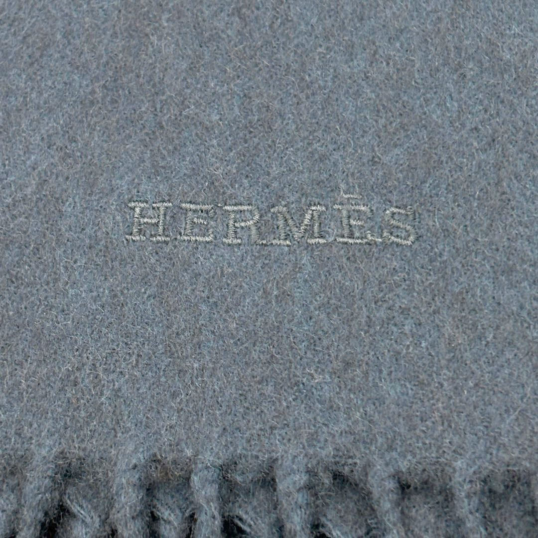 HERMES エルメス マフラー レクトヴェルソ ロゴ刺繍 カシミヤ100% ブルーグレー系 イギリス製