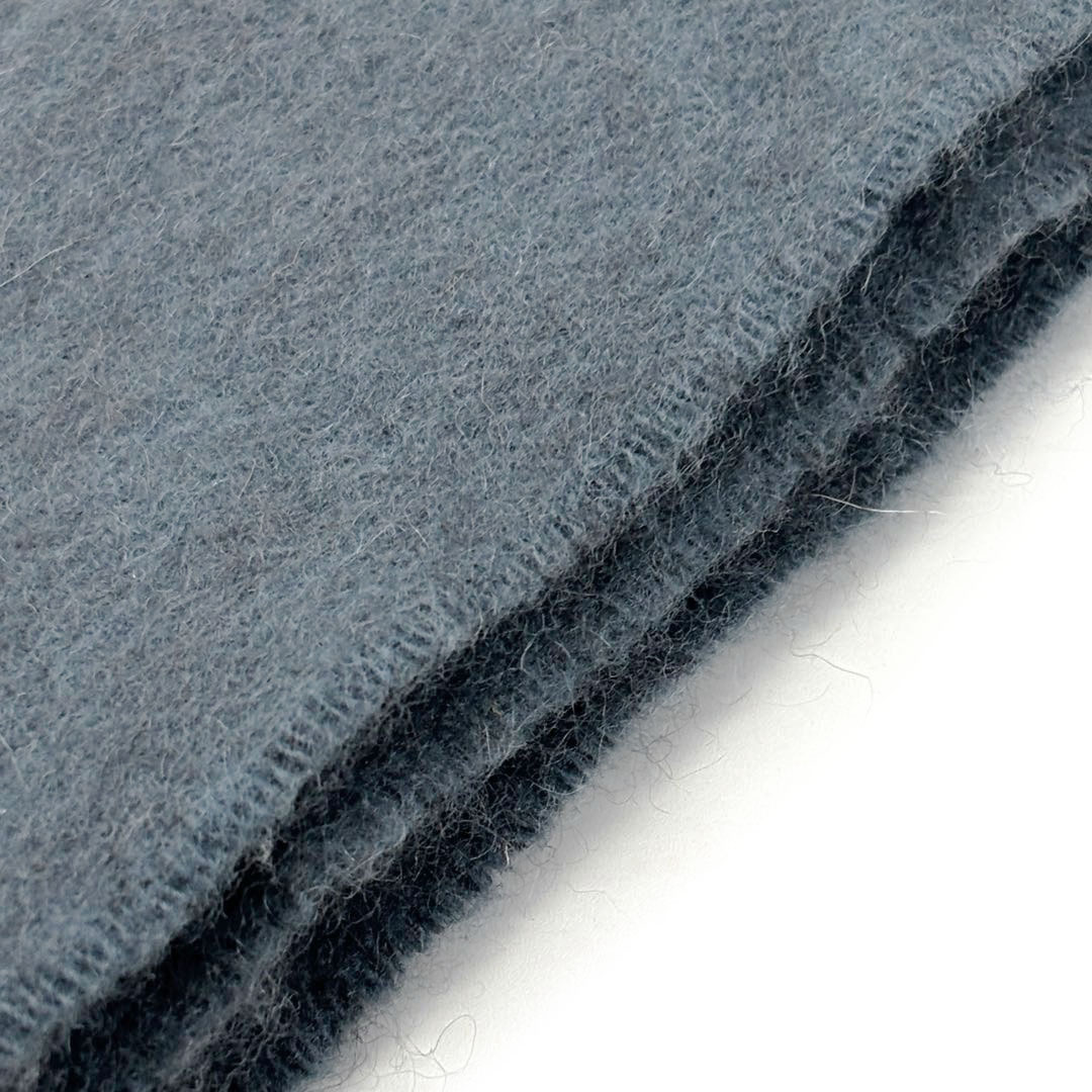 HERMES エルメス マフラー レクトヴェルソ ロゴ刺繍 カシミヤ100% ブルーグレー系 イギリス製