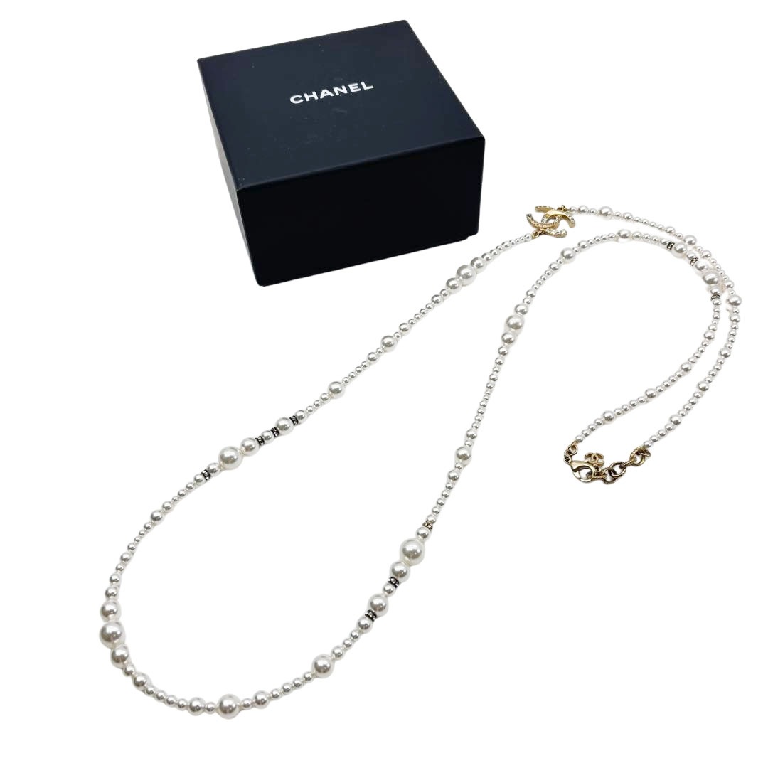 CHANELシャネル ココマーク ロングネックレス フェイクパール/ランストーン ゴールド金具 A18P