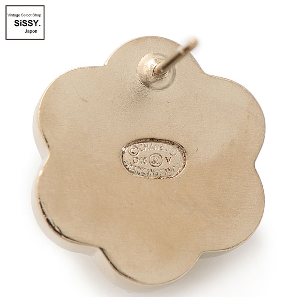 ■シャネル■ ピアス フェイクパール アイボリー ゴールド 16V 【CHANEL】