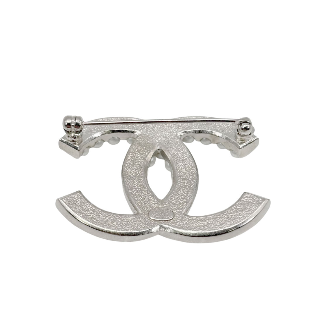 CHANEL シャネル ブローチ ココマーク フェイクパール/ラインストーン C19K シルバー
