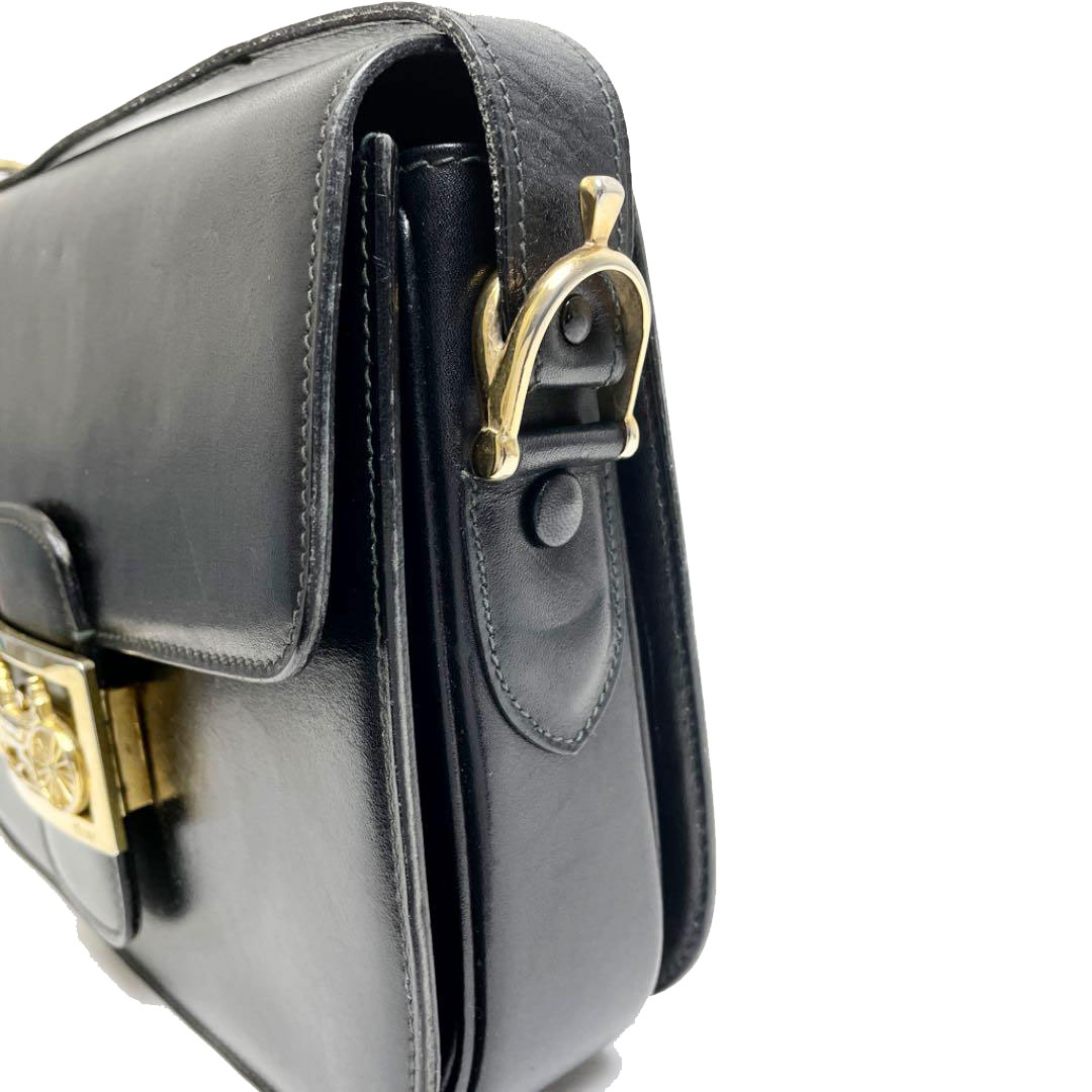 CELINE セリーヌ 馬車金具 ショルダーバッグ カーフレザー ブラック ヴィンテージ