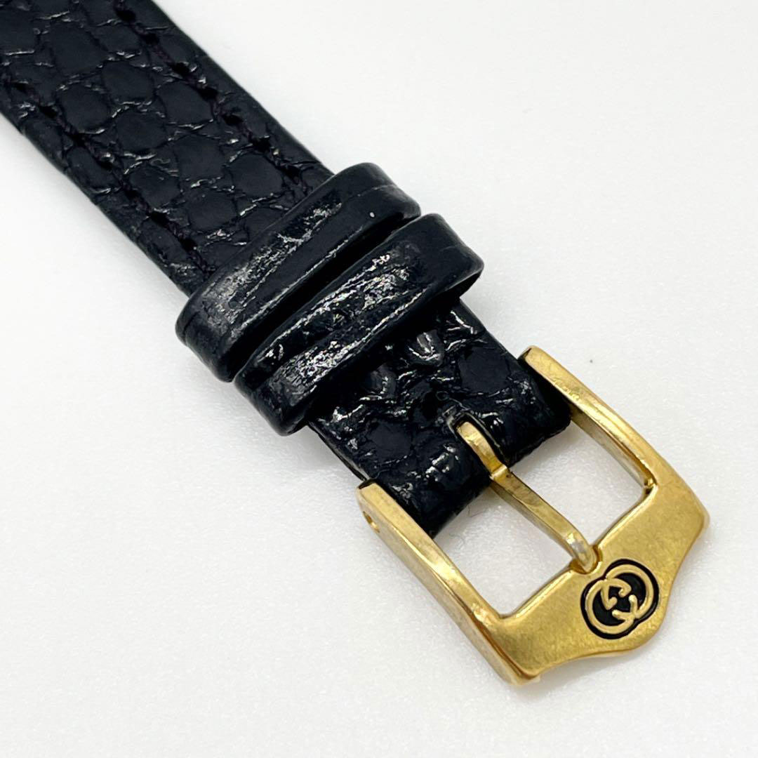 GUCCI グッチ レディースウォッチ 腕時計 QZ ゴールド シルバー