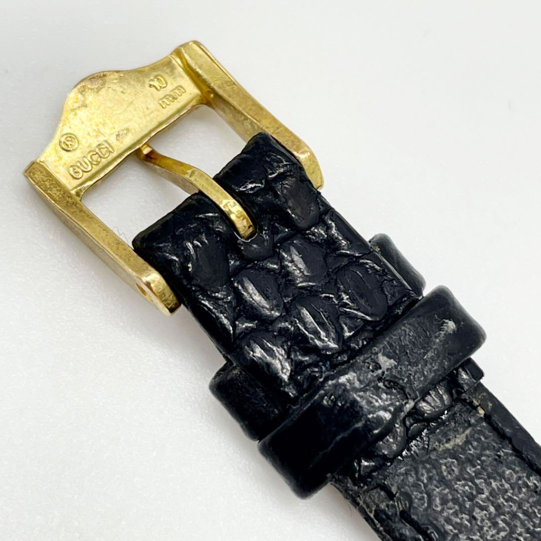 GUCCI グッチ レディースウォッチ 腕時計 QZ ゴールド シルバー