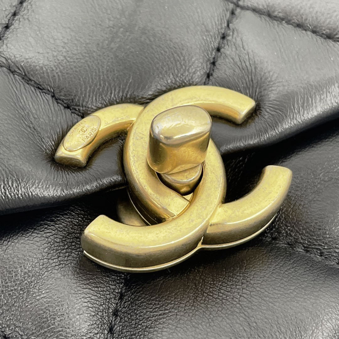 CHANEL シャネル マトラッセ チェーンショルダーバッグ スモール フラップバッグ ココマーク RFID ブラック ゴールド金具