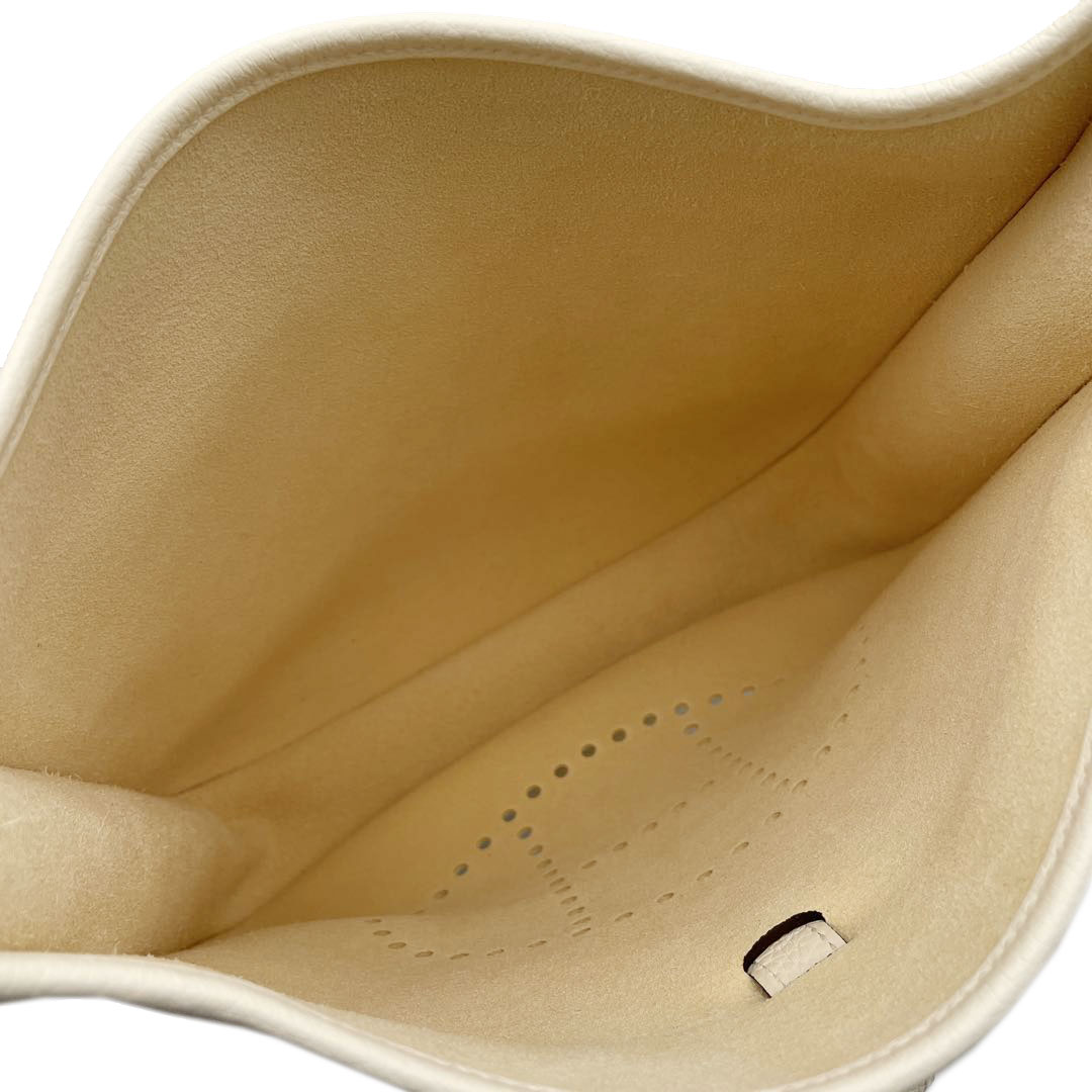 HERMES エルメス エヴリン3 PM ショルダーバッグ トリヨンクレマンス ナタ Z刻印