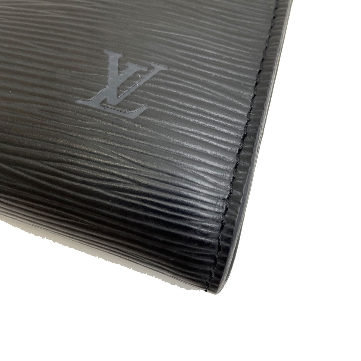 LOUIS VUITTON ルイヴィトン ポシェットアクセソワール ハンドポーチ エピ・レザー ノワール(ブラック系) M52942