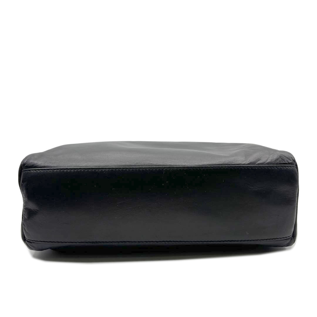 PRADA プラダ ハンドバッグ ブラック エナメルレザー ヴィンテージバッグ PRADA プラダ ヴィンテージ ハンドバッグ レザー ブラック B5949