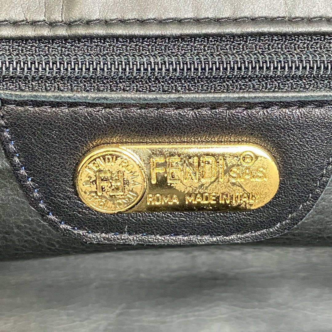 FENDI フェンディ 2WAYショルダーバッグ レザー ブラック ゴールド金具