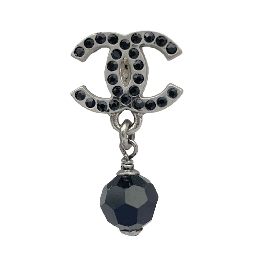 美品 シャネル ココマーク スイング シルバー 黒 ピアス 00A 刻印 コメ CHANEL シャネル フックピアス ココマーク シルバー 00A