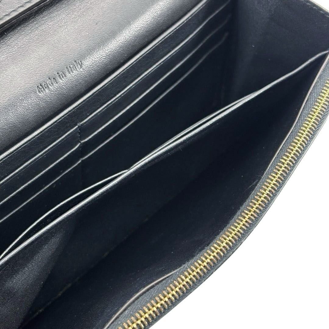 CELINE セリーヌ ポケット ラージ フラップ オン チェーンウォレット 財布 レザー ブラック/ゴールド金具