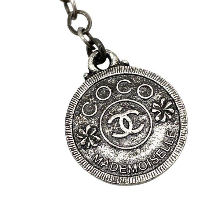 CHANEL シャネル ロングチェーンベルト メダリオン ココマーク マドモアゼル いぶしシルバー 03P