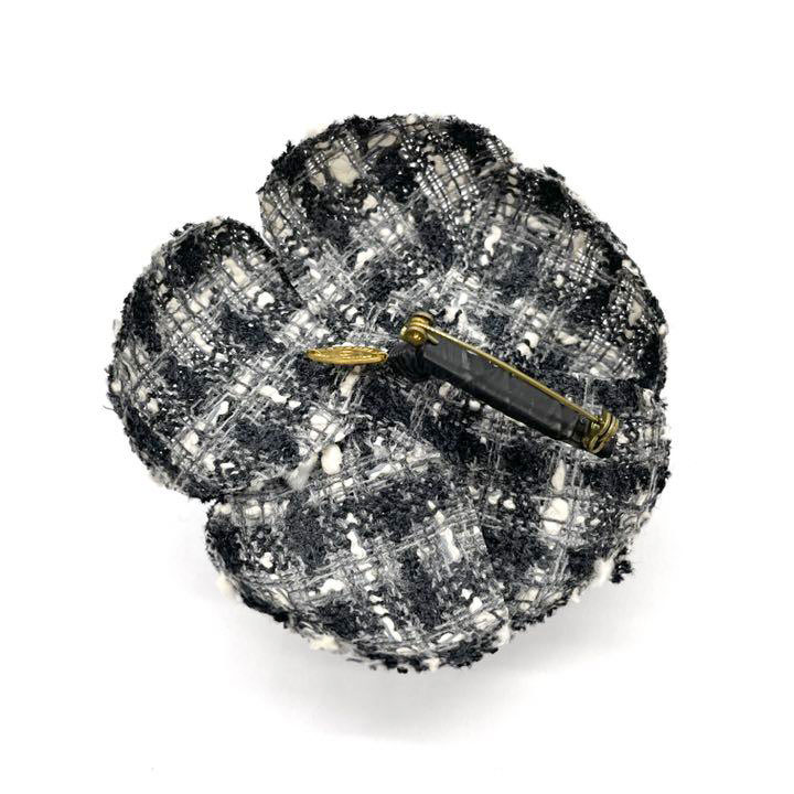 CHANEL シャネル コサージュ カメリア フラワー ツイード ブラック グレー ホワイト