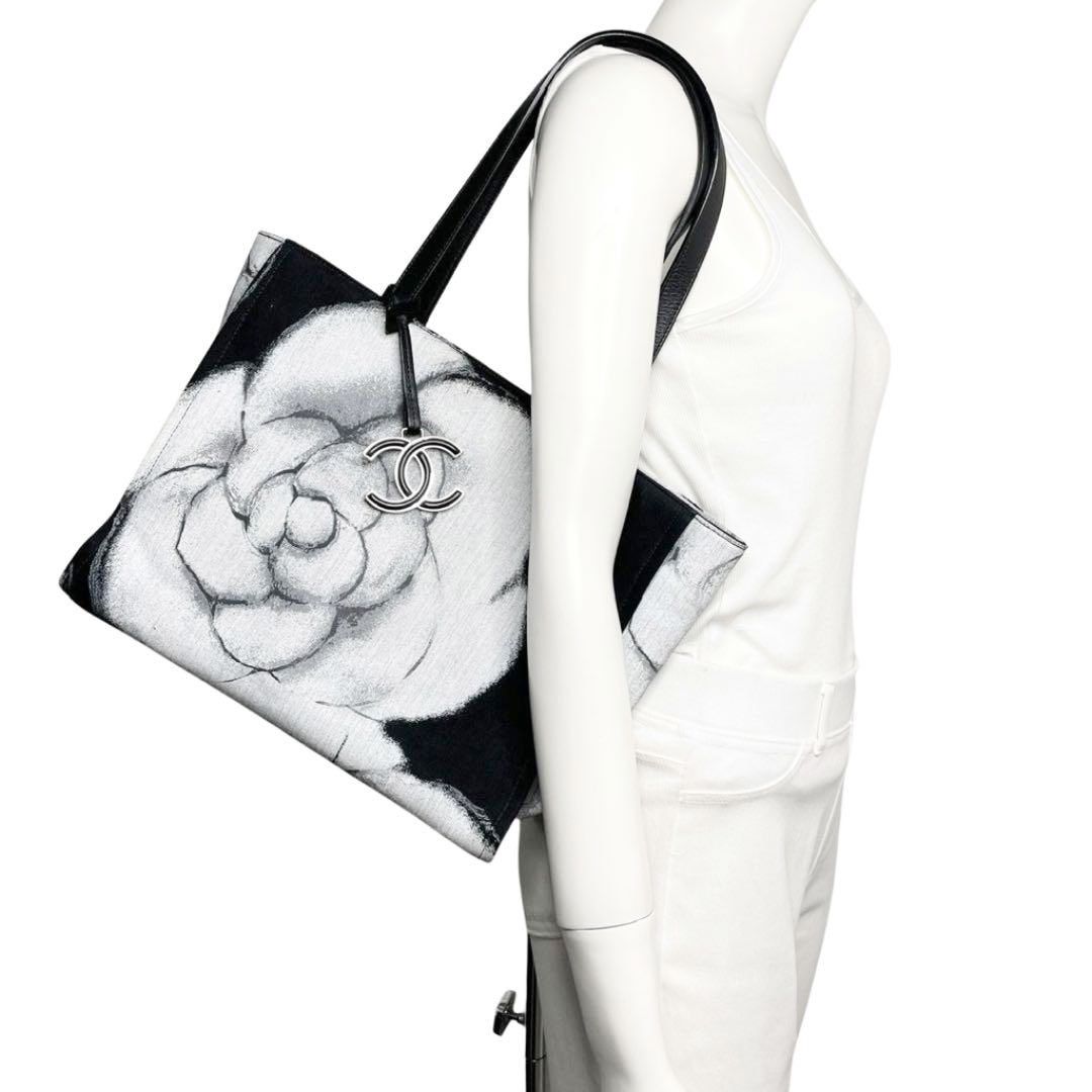 CHANEL シャネル トートバッグ カメリア キャンバス レザー ホワイト