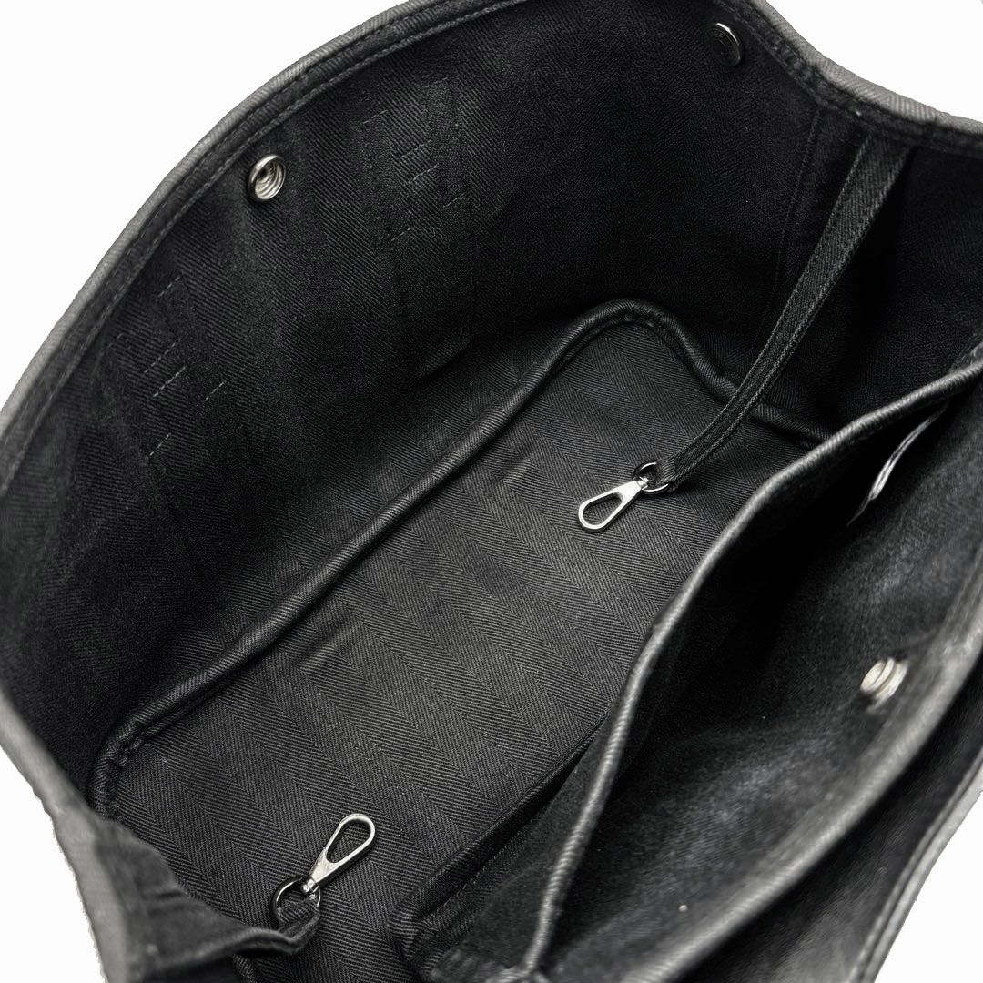 HERMES エルメス ハンドバッグ ヴァルパライソPM トワルシェブロン/レザー ブラック □P刻印