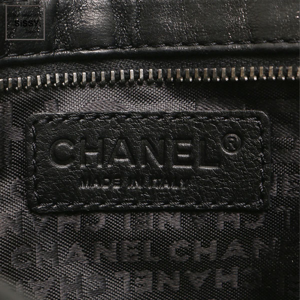 ■シャネル■ カメリア チェーンハンドバッグ ポーチ エナメルレザー ブラック ガンメタリック金具 【CHANEL】