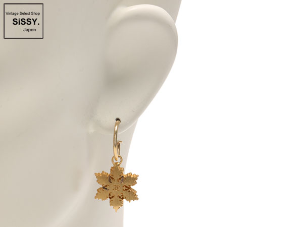 シャネル ■CHANEL■ ピアス メタル ゴールド 雪の結晶 01A