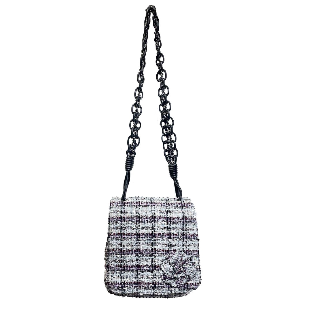 Chanel バック　カメリア　グレー CHANEL シャネル ミックスツイード カメリア ショルダーバッグ