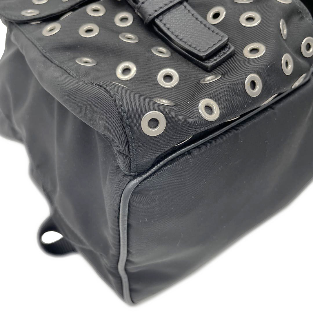 PRADA プラダ リュックサック デイパック ナイロン ファー レザー パンチング 三角ロゴプレート ブラック 1BZ811