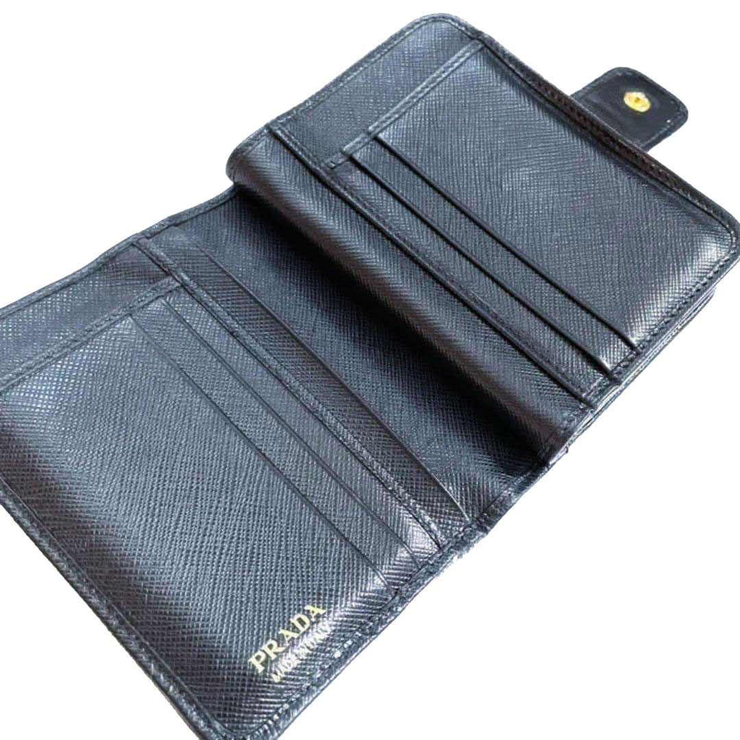 PRADA プラダ 二つ折り財布 サフィアーノ レザー ブラック
