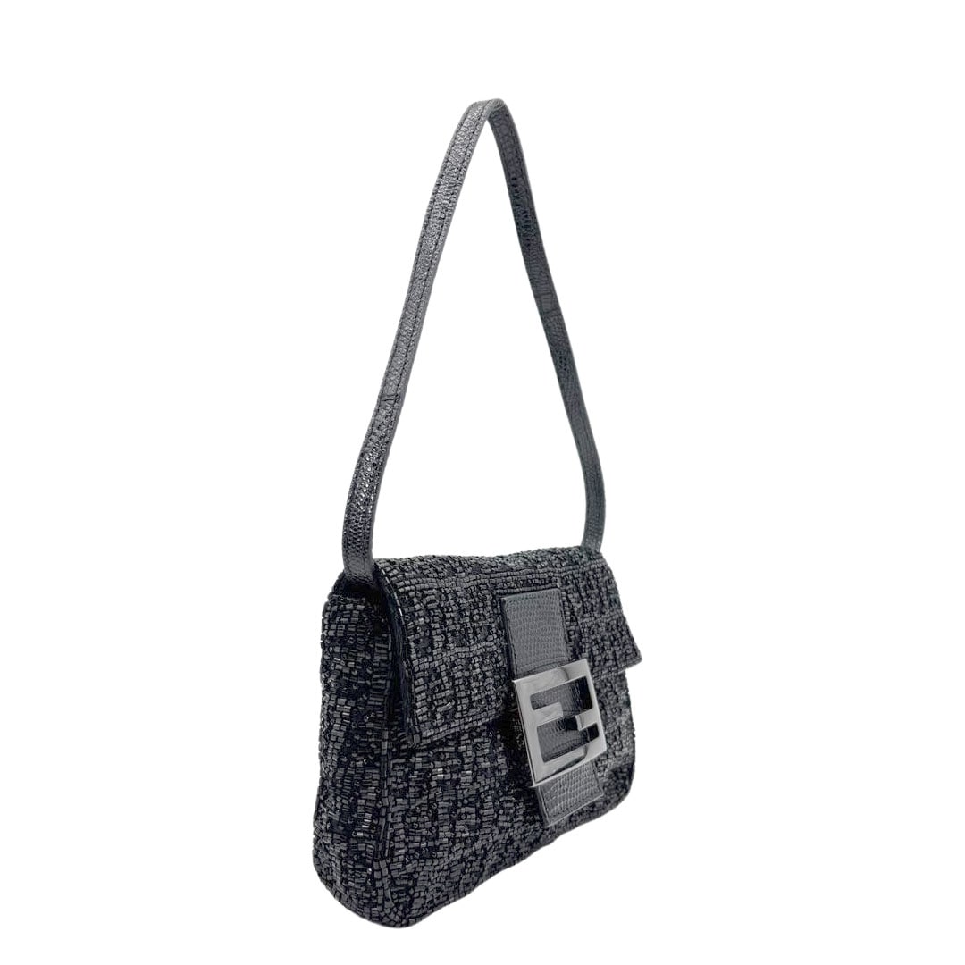 極美品☆　フェンディ　マンマバケット　ミニ　スモール　フラップ　ハンドバッグ 極美品☆ フェンディ マンマバケット ミニ スモール フラップ ハンドバッグ