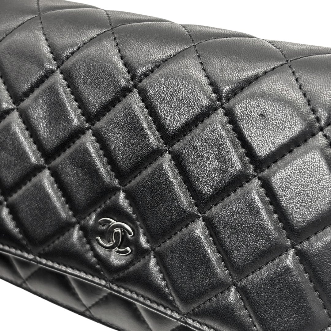 CHANEL シャネル マトラッセ チェーンウォレット タイムレスクラシック ラムスキン ブラック シルバー金具 19番台