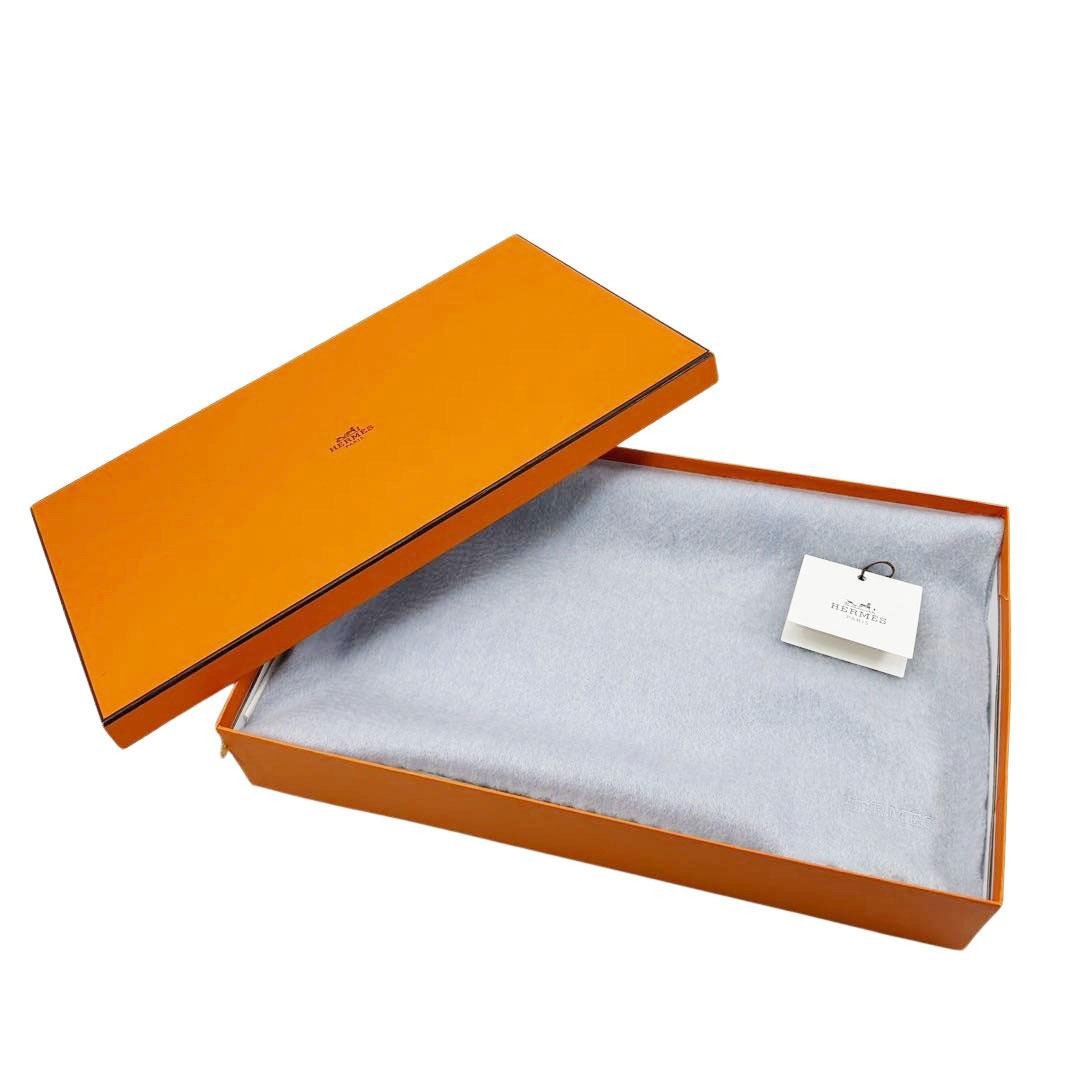 HERMES エルメス カシミヤマフラー 40×150cm ユニ・ブロデ グラシエ(ライトブルー系) 393622T 05