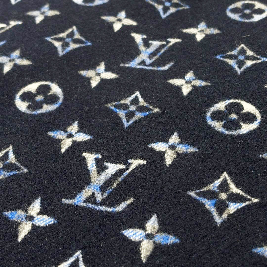 LOUIS VUITTON ルイヴィトン マフラー・モノグラム