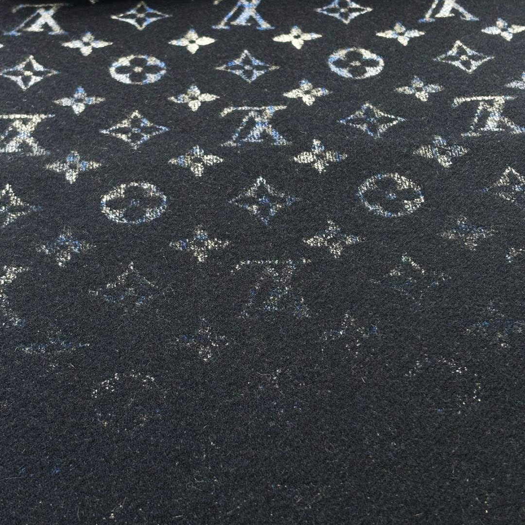 ルイヴィトン　マフラー　マフラー・モノグラムグラディエントタータン　M71348 LOUIS VUITTON ルイヴィトン マフラー・モノグラム