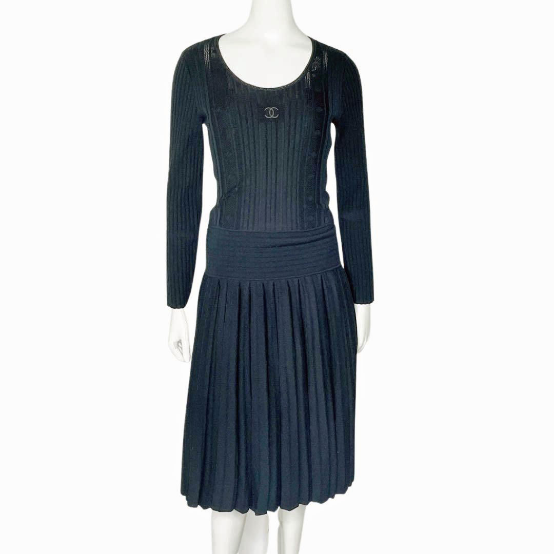 美品☆正規品　CHANEL シャネル　ココマーク　　2015SS　ワンピース 中古・古着通販】CHANEL (シャネル) ココマークリブニットワンピース