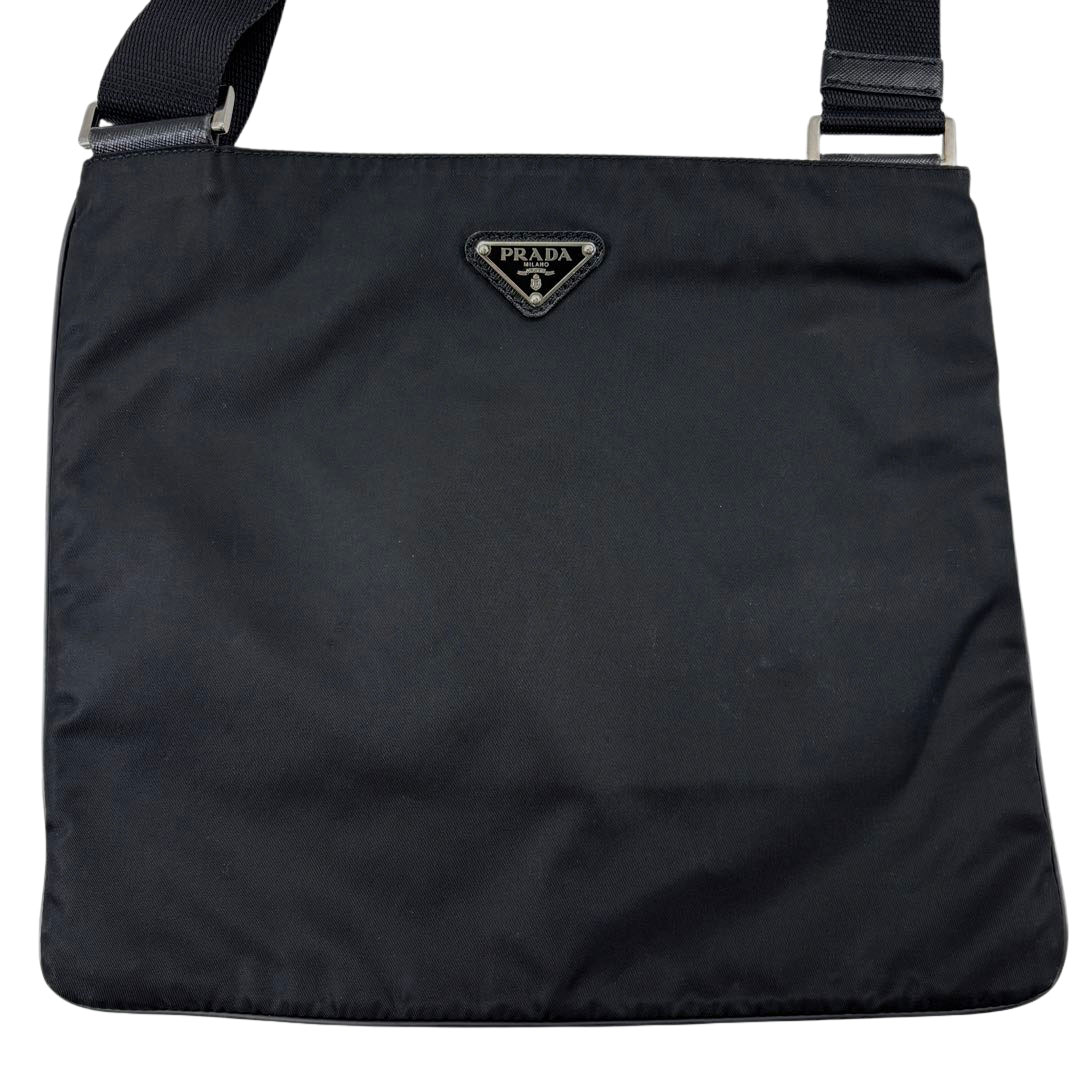 PRADA プラダ 斜めがけショルダーバッグ マチ無し テスートナイロン ブラック VA0053