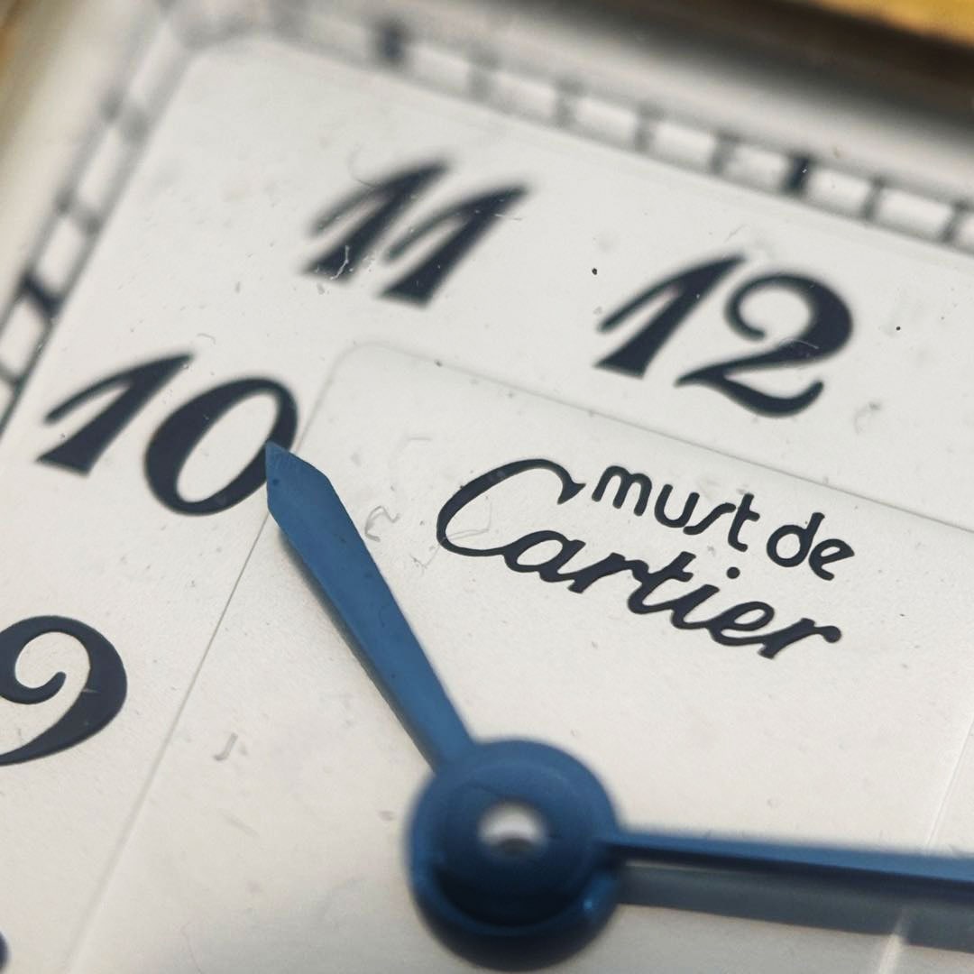 Cartier カルティエ レディース腕時計 マストタンクSM アラビア文字盤 QZ 925/レザー ゴールド/ブラック W1002954 5057001