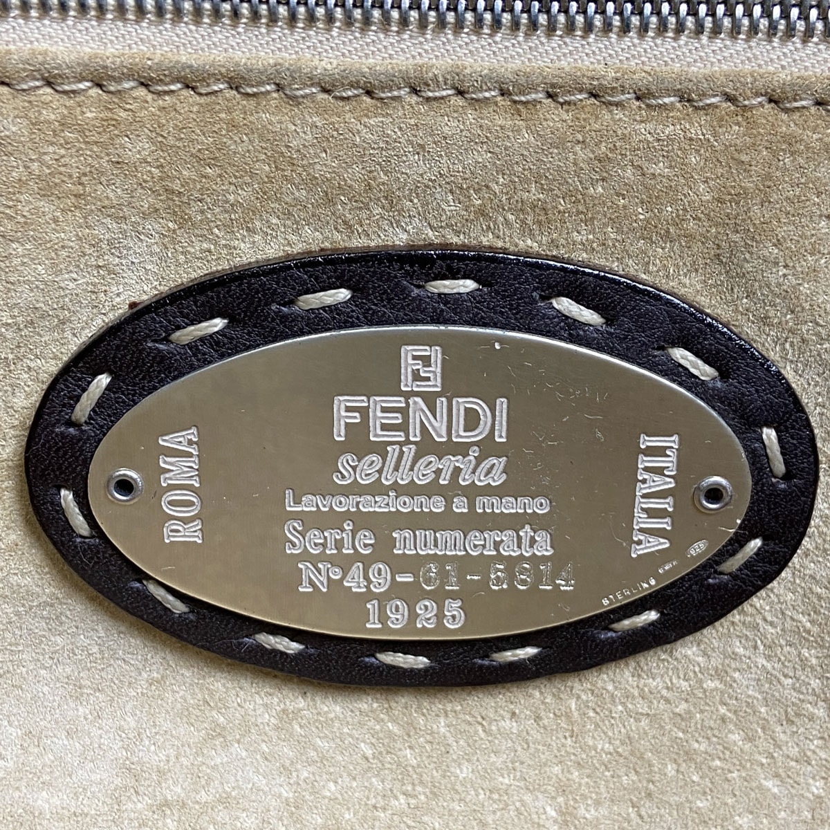 FENDI フェンディ マンマバケット ハンドバッグ セレリア レザー SV925