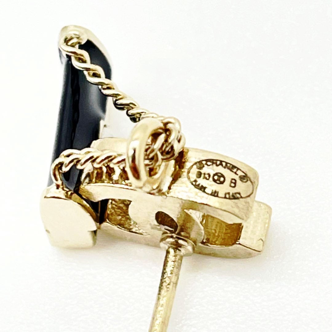 CHANEL シャネル　ピアス　バッグモチーフ　13B CHANEL シャネル ピアス バッグモチーフ ココマーク フェイク