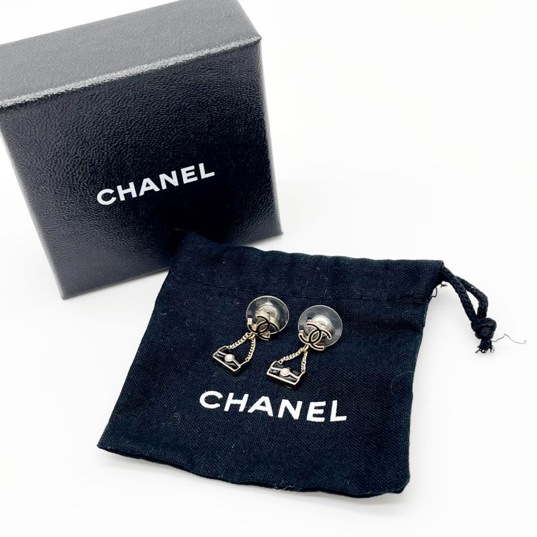 CHANEL シャネル ピアス バッグモチーフ ココマーク フェイク