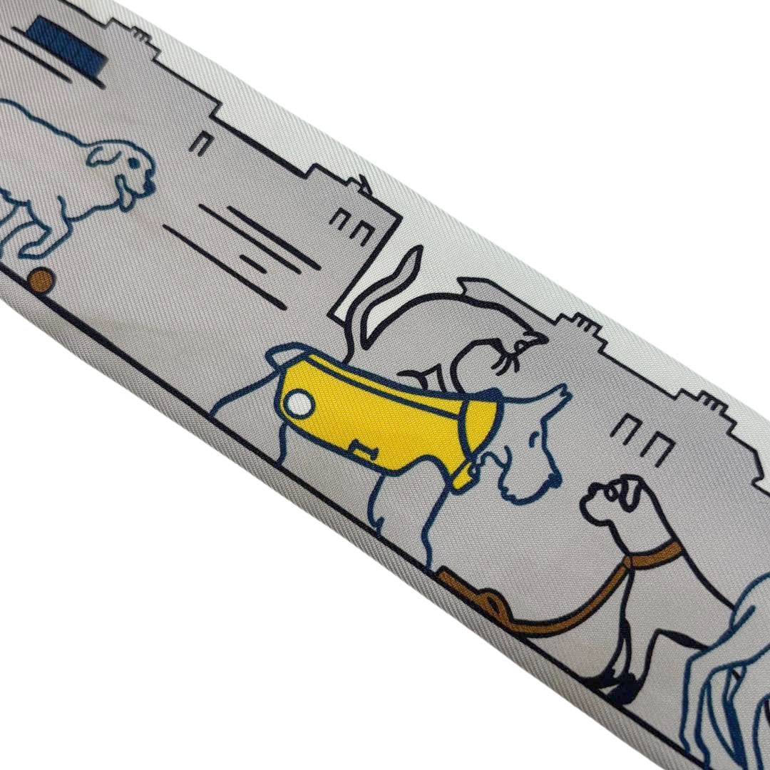 HERMES エルメス スカーフ ツイリー 『Les Chiens Parisiens(パリジャンの犬)』 シルク グレー/ネイビー系