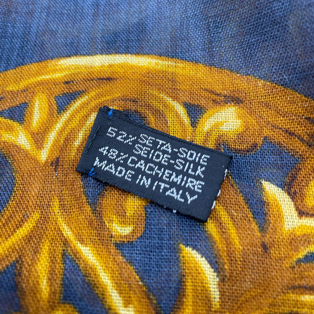 シャネル CHANEL 大判シルクスカーフ ビジュー/宝石柄 中古 シャネル CHANEL 大判シルクスカーフ ビジュー/宝石柄 中古