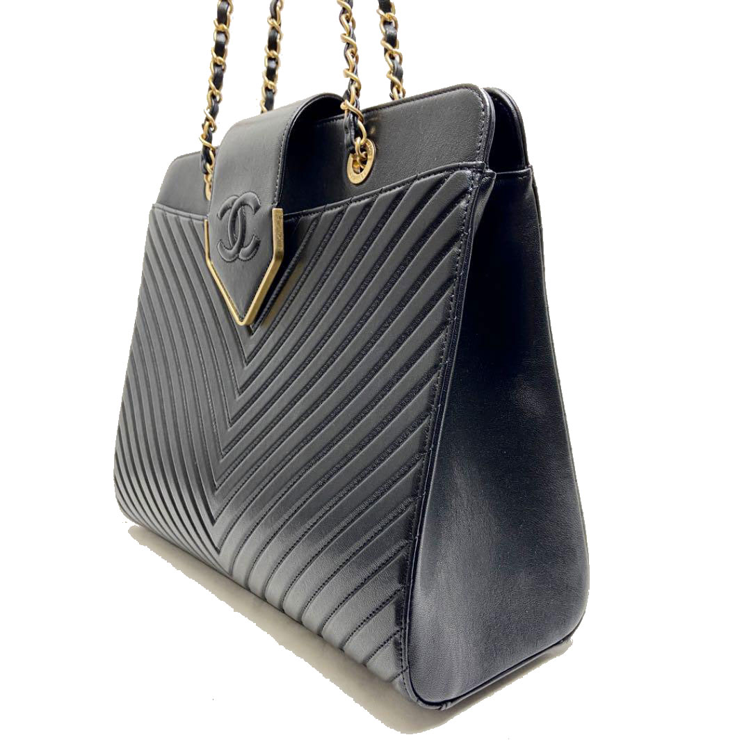 CHANEL シャネル Vステッチ チェーントートバッグ カーフスキン