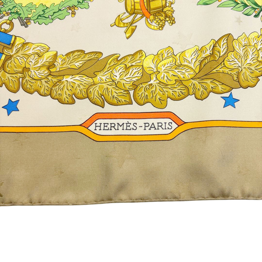 HERMES エルメス スカーフ カレ90 『Emblemes de L'Europe(ヨーロッパのエンブレム)』 シルク ベージュ系マルチカラー