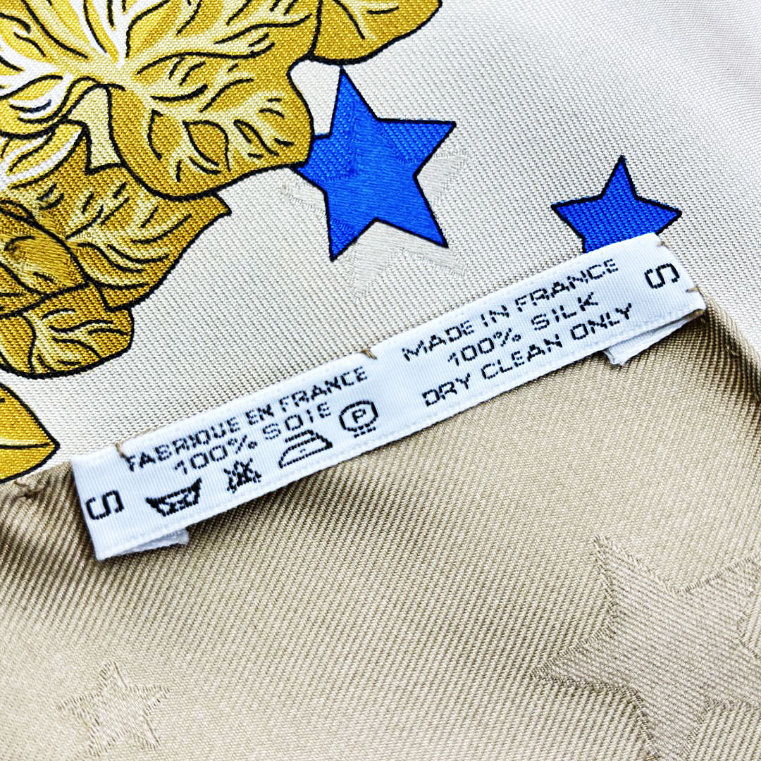 HERMES エルメス スカーフ カレ90 『Emblemes de L'Europe(ヨーロッパのエンブレム)』 シルク ベージュ系マルチカラー